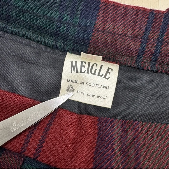 Meigle Scottish 100% pure new wool Red Green Tartan Watch Plaid skirt New Sz 16 - Picture 6 of 7